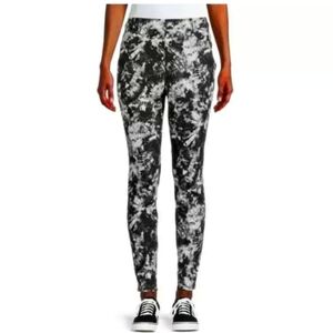 Time and Tru High Rise Stretch Jeggings. NWT. Size Large 12-14